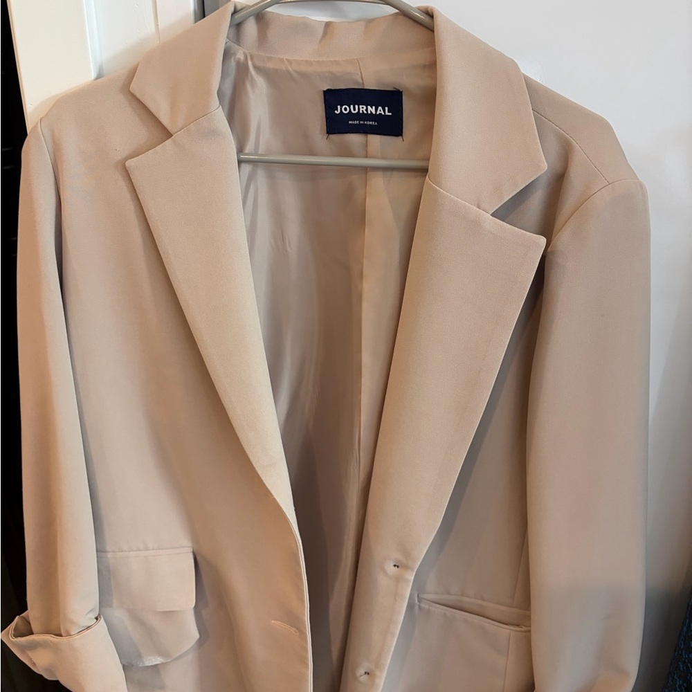 Women's Cream Blazer